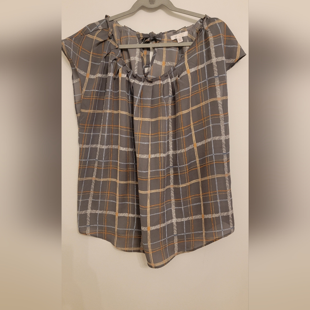 Lauren Conrad Women Size XL Gray Blouse Soft Fabric Top